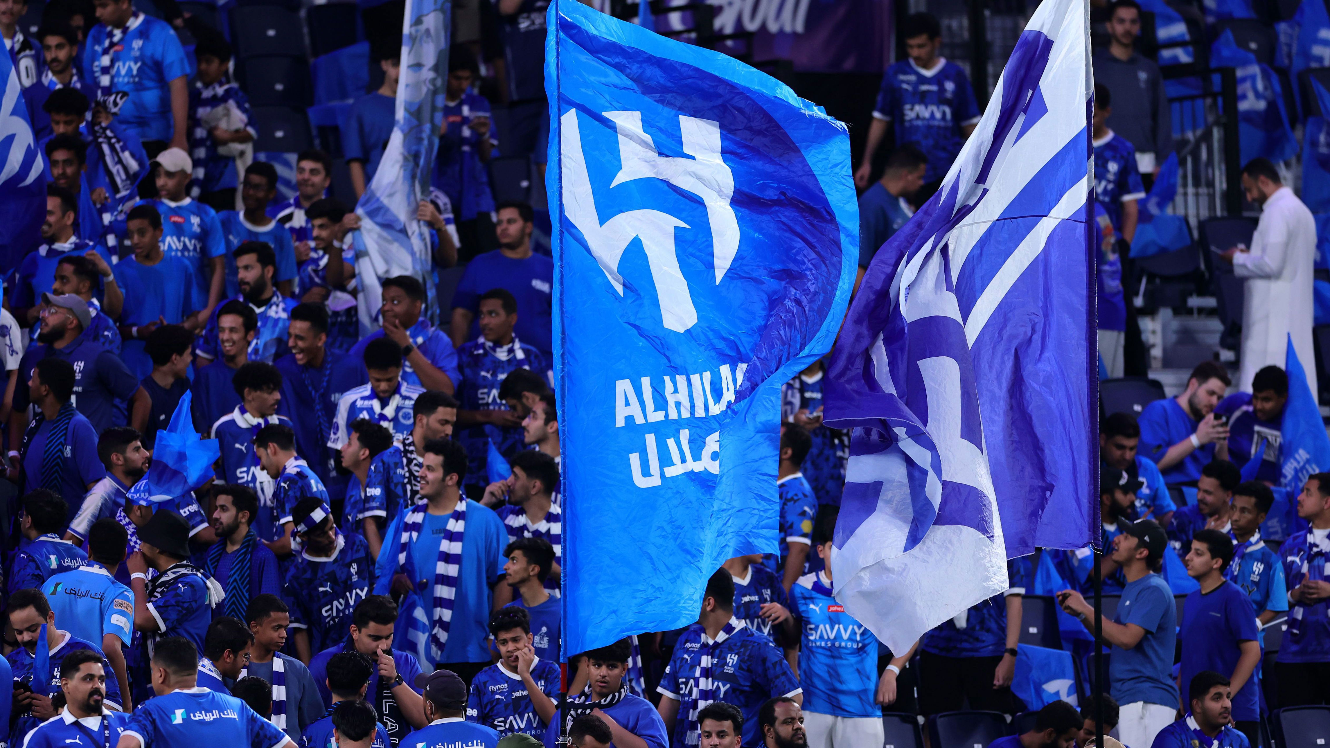 لجنة الانضباط الآسيوية تغرم الهلال 150 ألف ريال 
