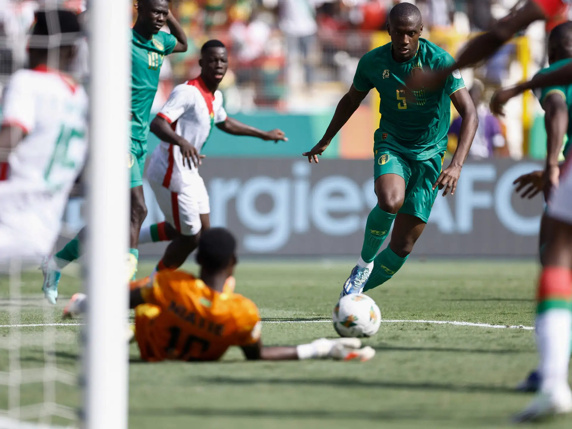 كأس أمم افريقيا...خطأ ساذج يهدي بوركينا فاسو الفوز على موريتانيا