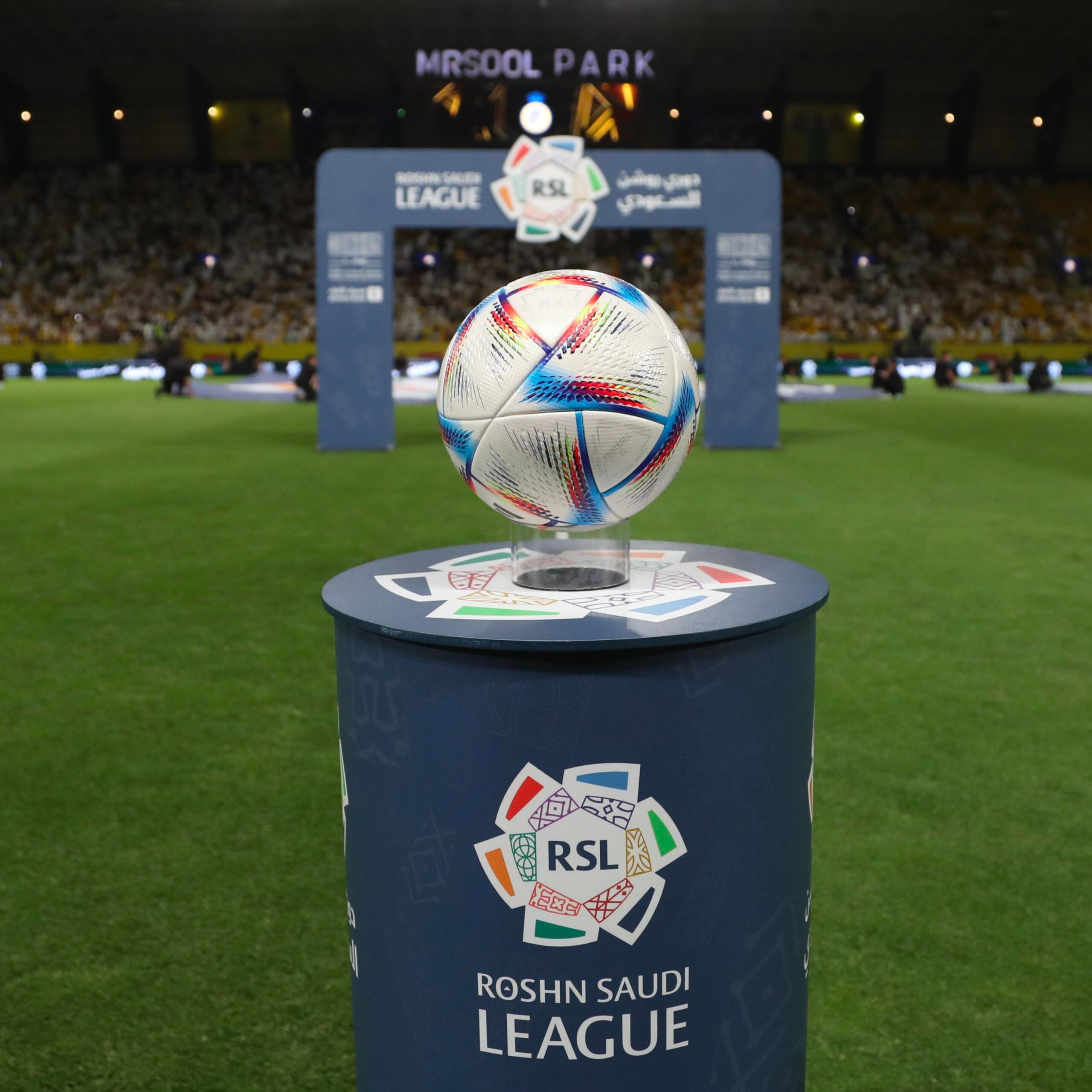 القيمة السوقية لدوري روشن تتخطى المليار يورو 