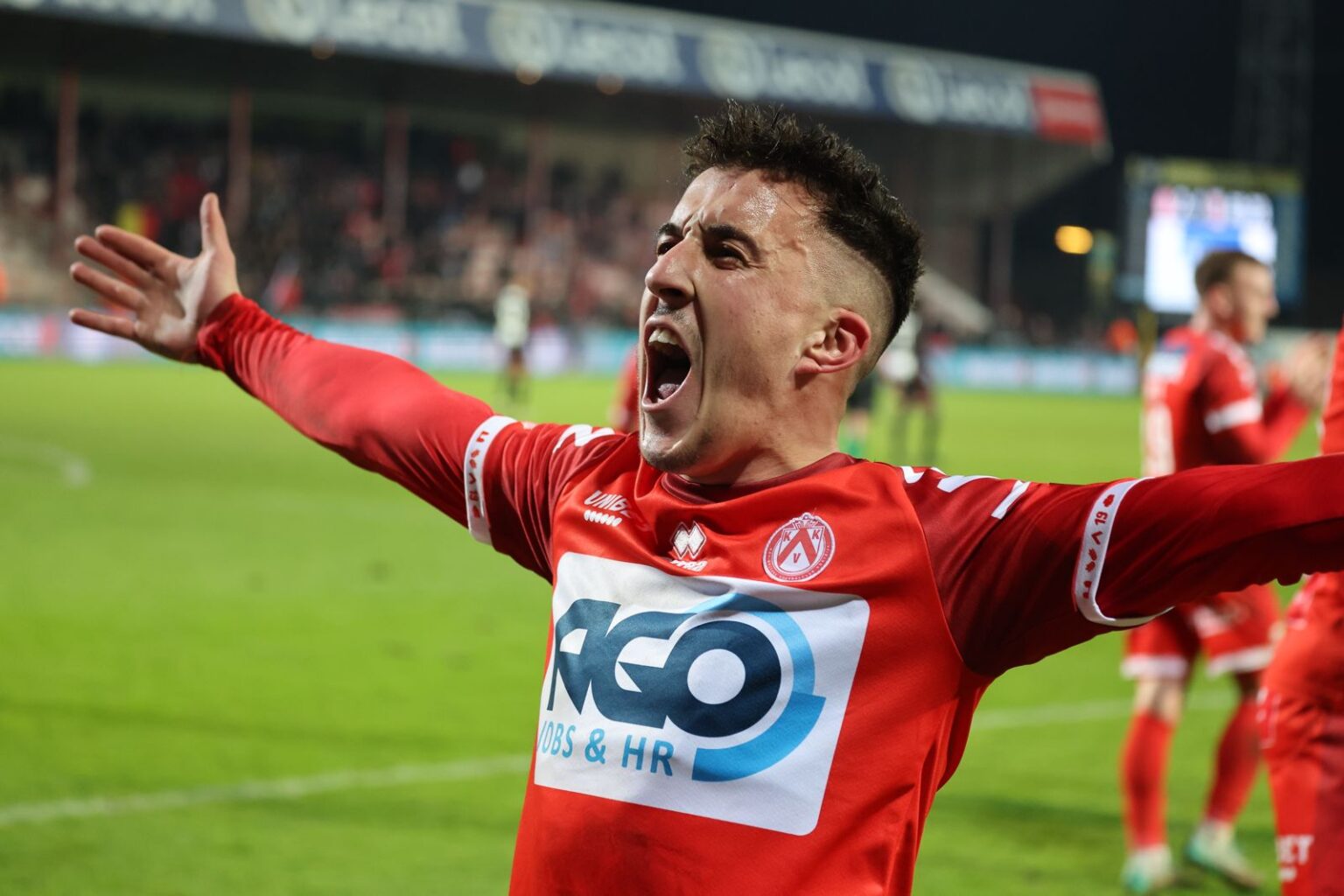 سقوط كورتري يُخفض قيمة قادري من 2 إلى 1.2 مليون يورو