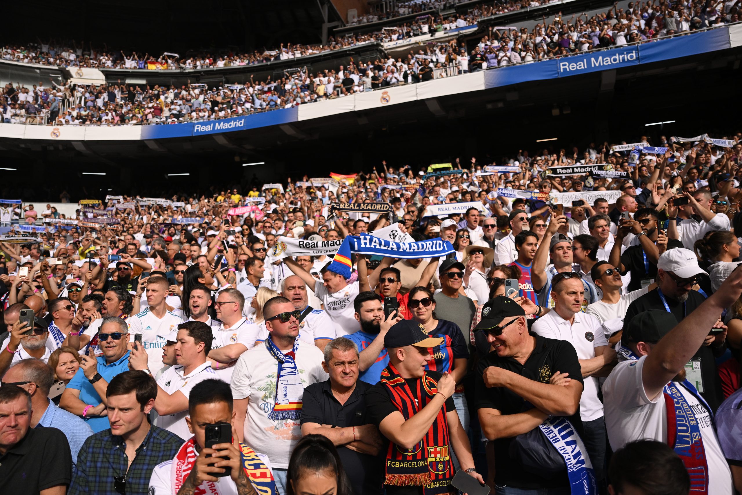 11 ألف يورو سعر تذكرة مباراة الريال وبرشلونة