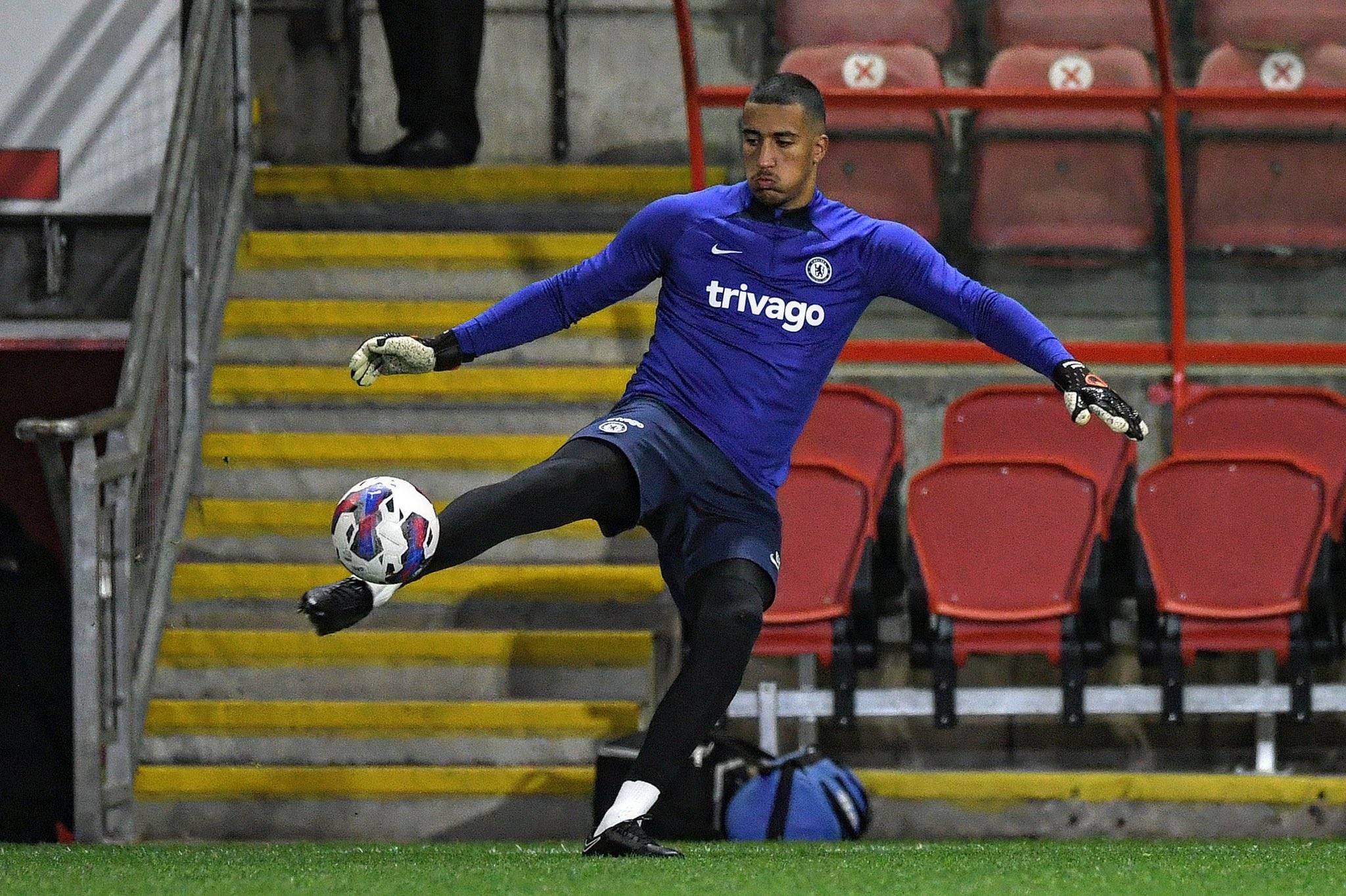 من يربح رهان الملايين ويجلب تلمساني للبطولة الوطنية؟