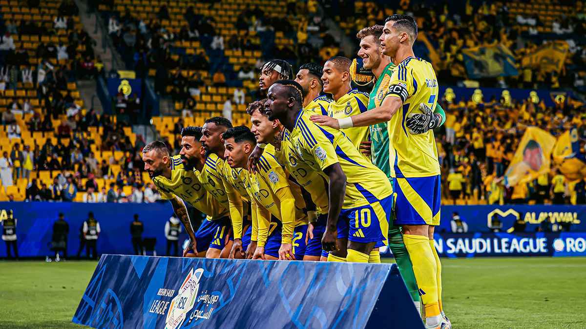 النصر يغلق 14 قضية بـ 300 مليون ريال 