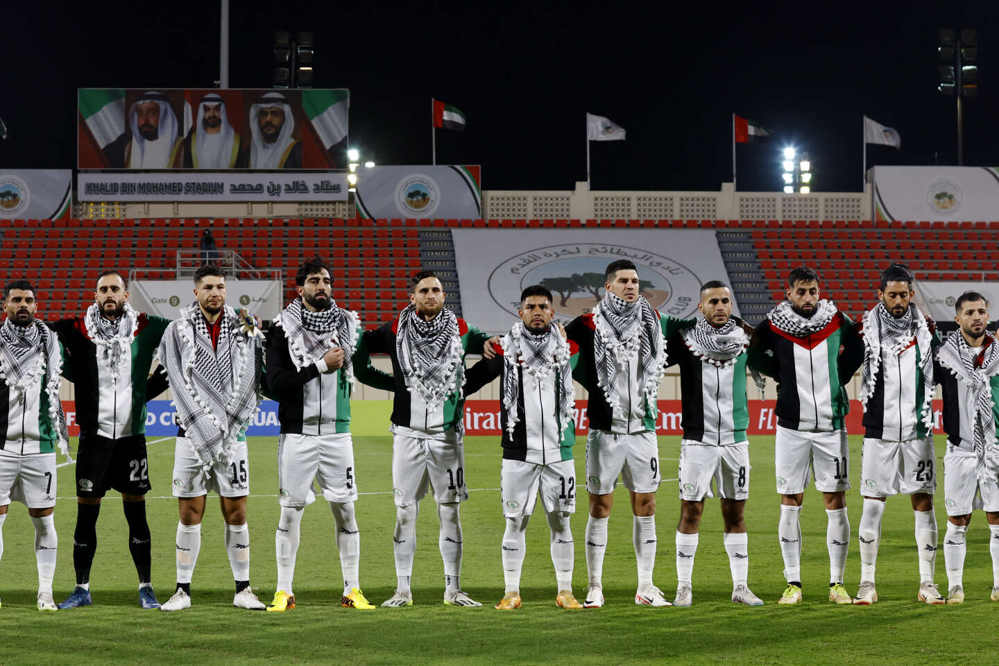 منتخب فلسطين يغادر الجزائر بعد انتهاء تربصه التحضيري 