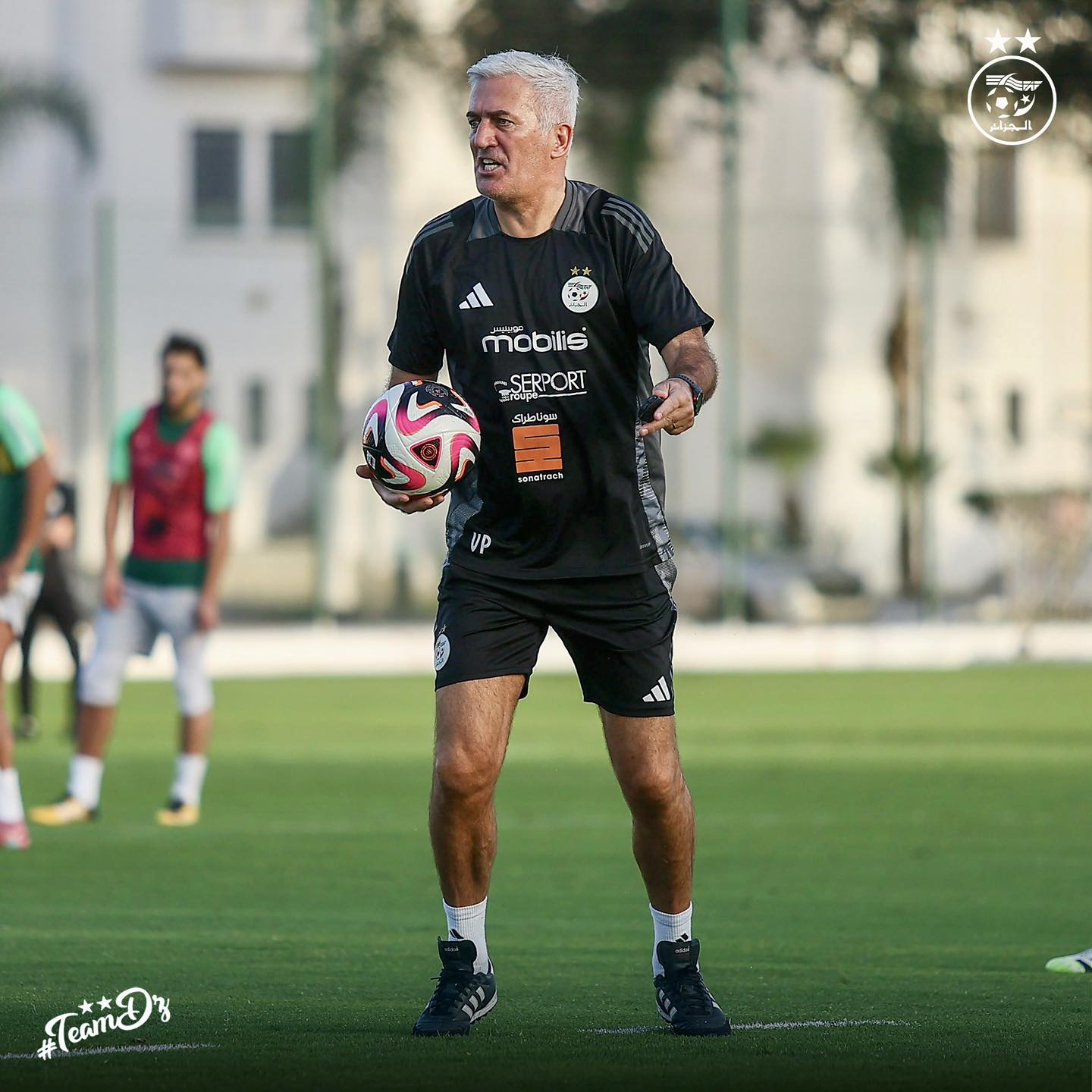 التتويج الثالث و200 ألف يورو تنتظره