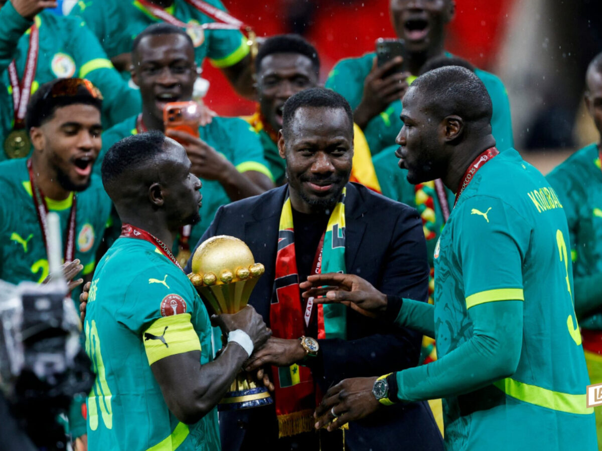 100 ألف دولار تشعل موجة وفاء جماهيرية في السنغال