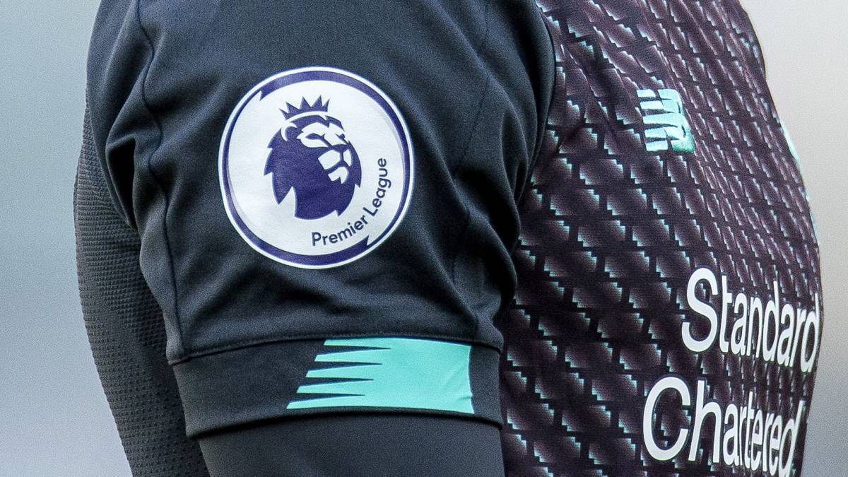 انخفاض أرباح الدوري الإنجليزي إلى 118 مليون جنيه 