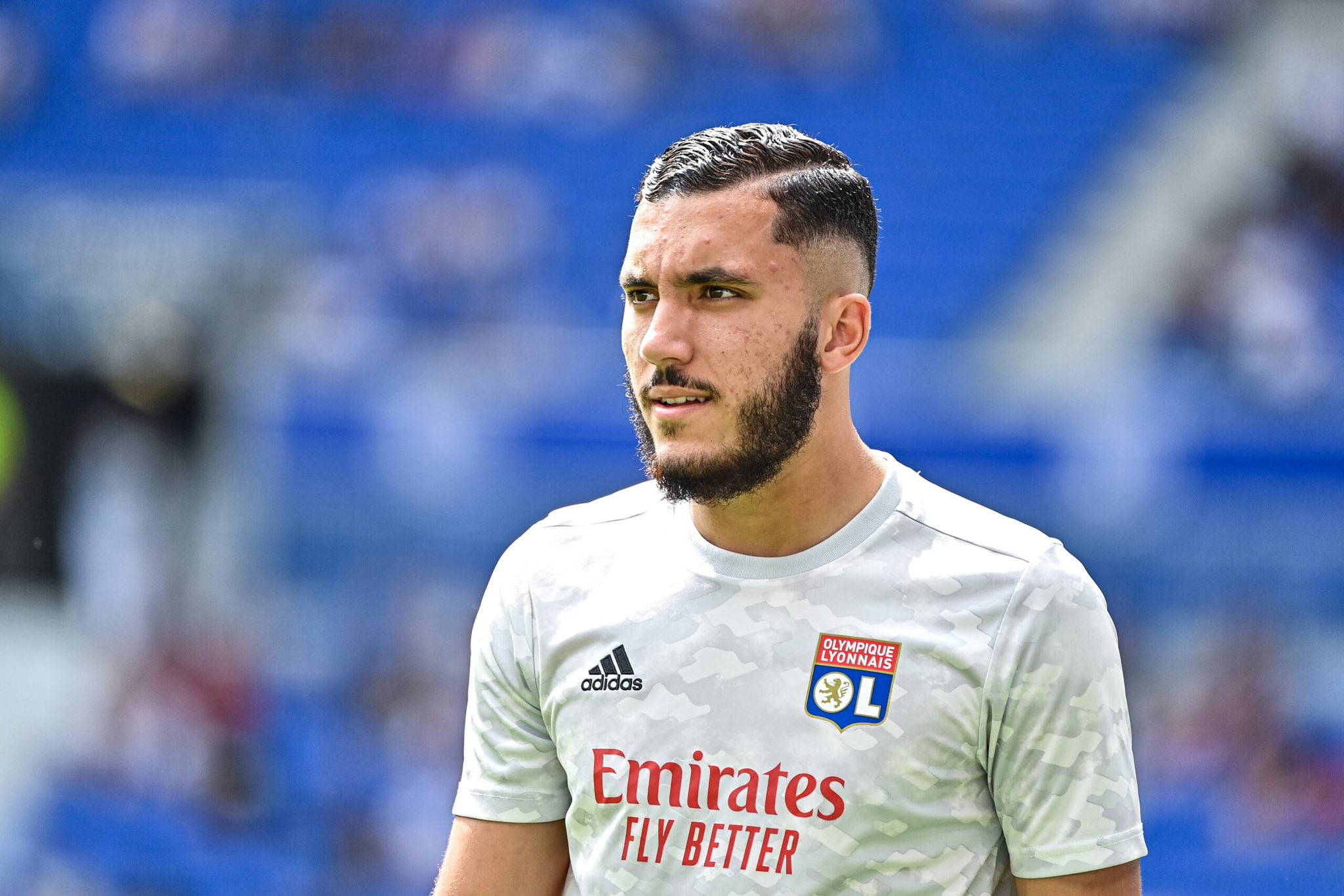  شرقي يرفض عرض البريميرليغ مقابل 21 مليون يورو