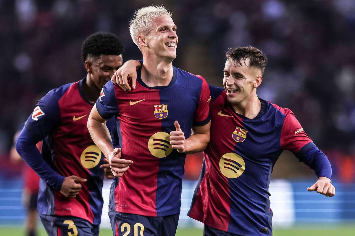 الاقتصاد والتقشف يخفضان رواتب برشلونة 25 % 