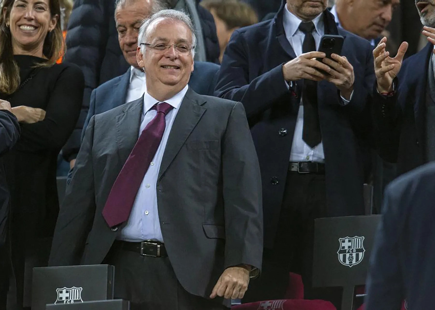  إتشيفاريا رئيس الظل في برشلونة